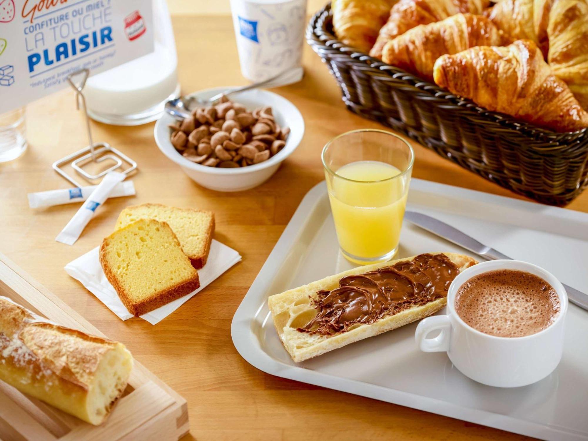 Ibis Budget Chambourcy Saint Germain 외부 사진